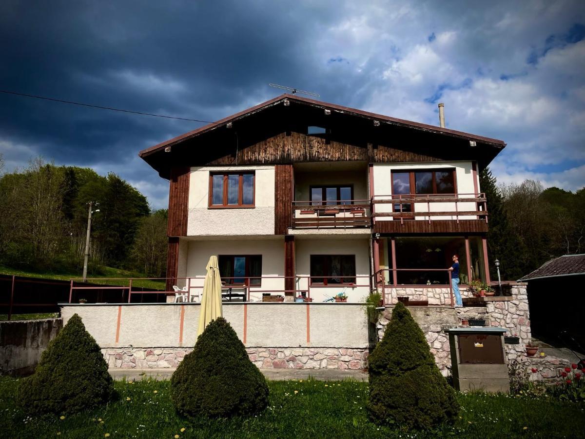 Ubytovani V Krkonosich, Rodinny Apartman Peklicko Horni Lanov Bagian luar foto